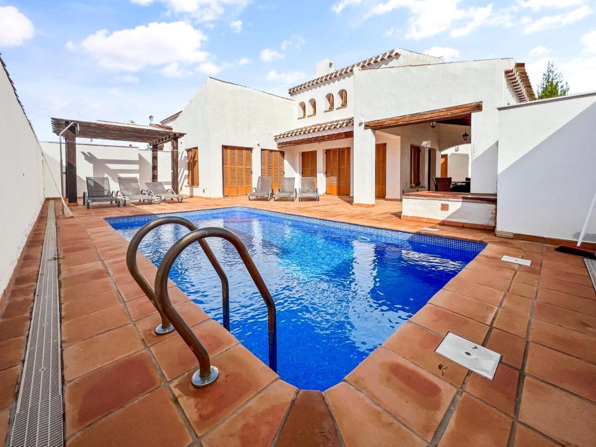Three Bedroom Luxury Villa El Valle Golf Resort 로스바뇨스 외부 사진