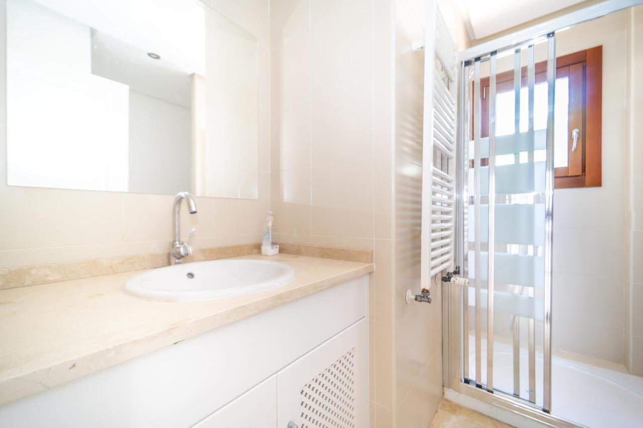 Three Bedroom Luxury Villa El Valle Golf Resort 로스바뇨스 외부 사진