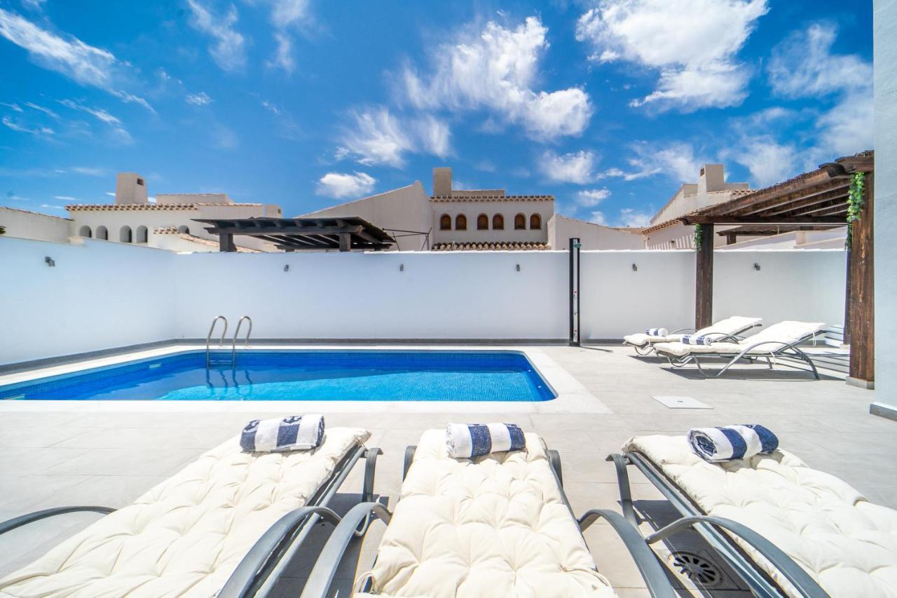 Three Bedroom Luxury Villa El Valle Golf Resort 로스바뇨스 외부 사진